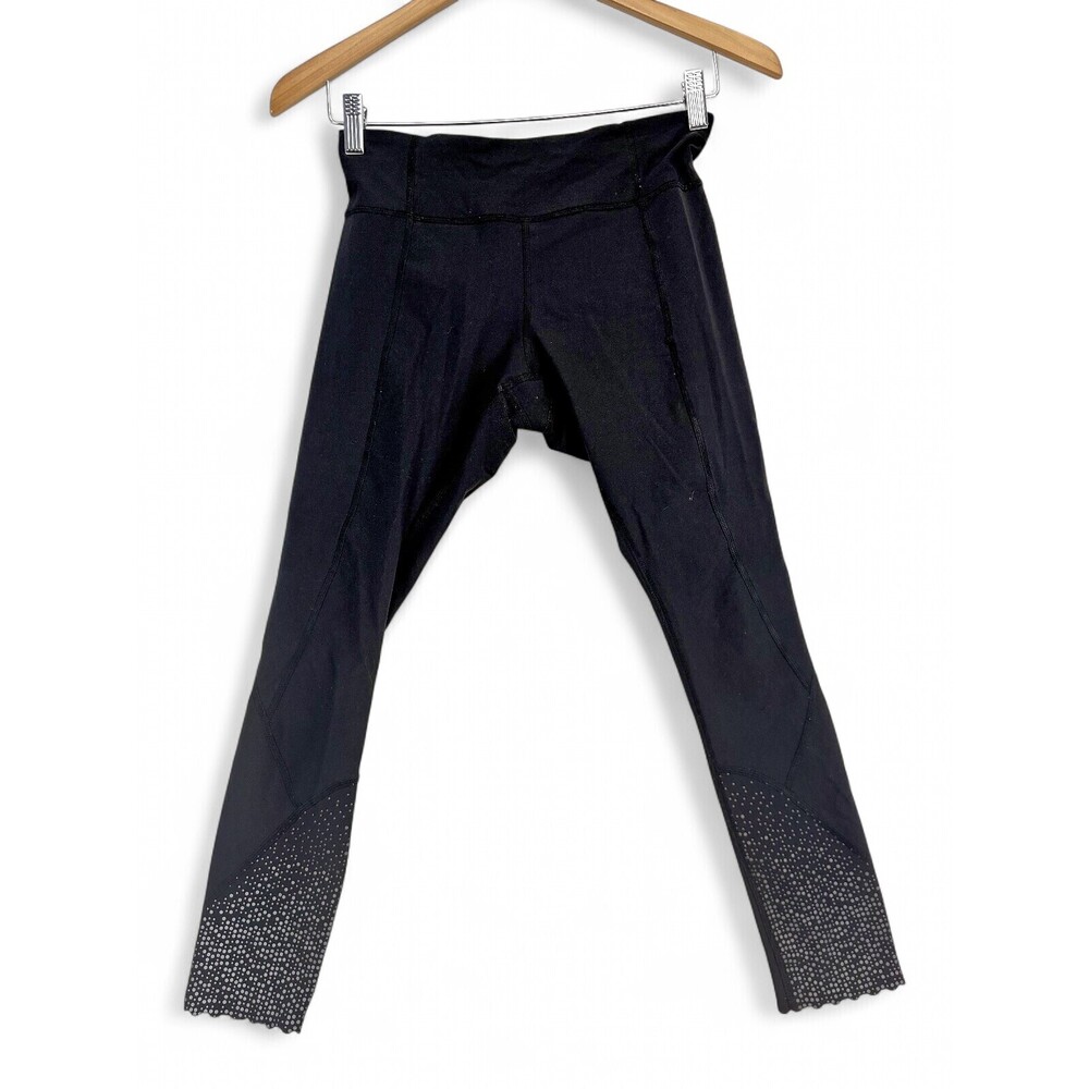 Lululemon Black High-Rise Leggings Size 6 — Scallop Dot Hem